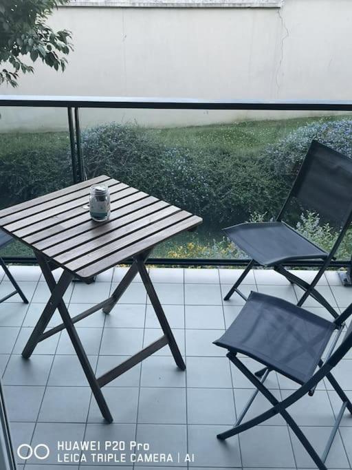 Spacieux 3 Pieces Sur Jardin Ivry-sur-Seine Kültér fotó